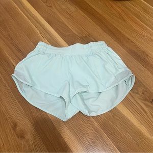 Mint moment lululemon hotty hot shorts